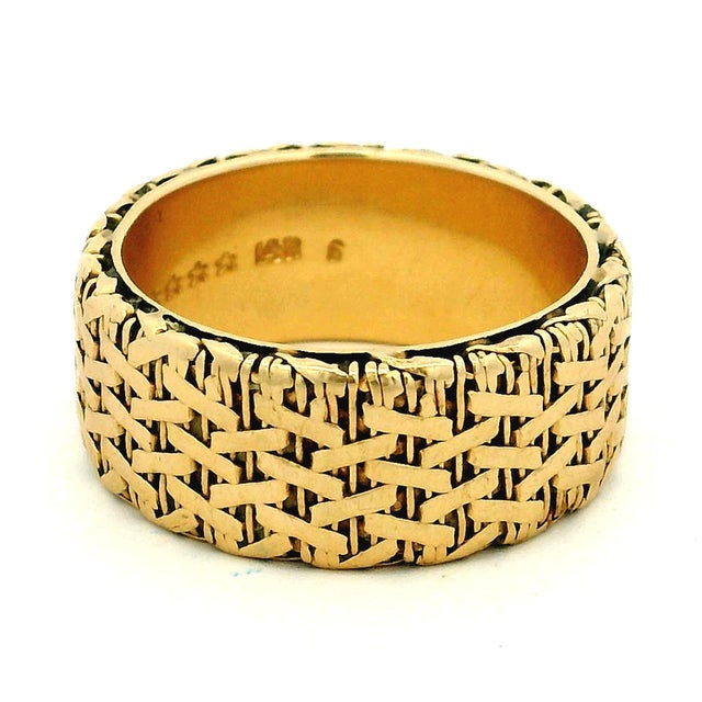 Vintage 14k Gold Basket-Weave Cigar Band Ring, Size 9 For Sale - Image 4 of 9