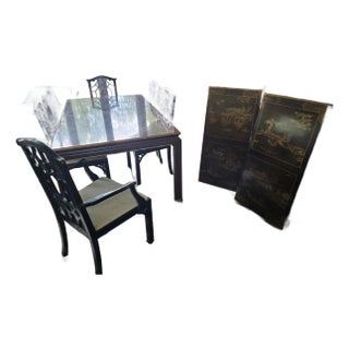1960s Mahogany Henredon Chinoserie Dining Room Table and Chairs. Hand Painted Scenes on Each Section Including Leaves - Set of 9 For Sale