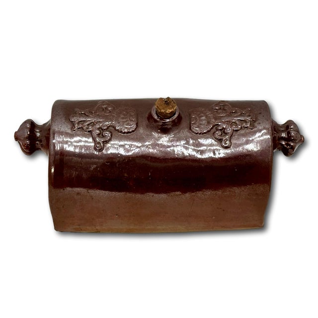 Rare & Decorative Antique English Georgian Stoneware Foot Warmer - Circa Late 18th Century For Sale In Boston - Image 6 of 17