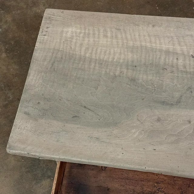 17th Century Spanish End Table ~ Side Table For Sale In Dallas - Image 6 of 12