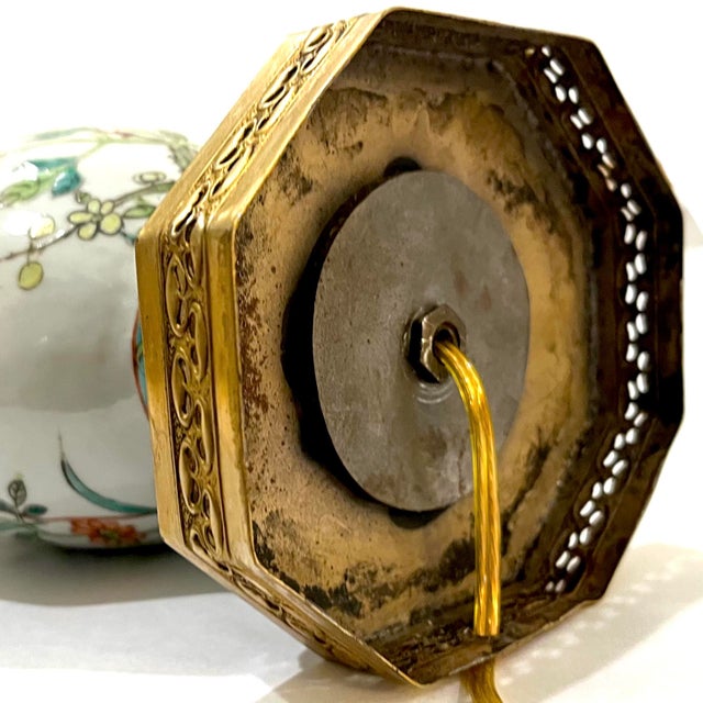 1920's Chinese Famille Rose Porcelain Vase Table Lamp - Newly Rewired For Sale - Image 11 of 12