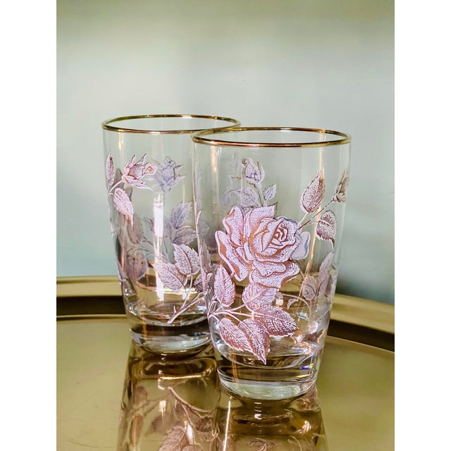 Mid-Century Modern Vintage Libbey “Rose Bouquet” Gold & White Tumblers- A Pair For Sale - Image 3 of 6