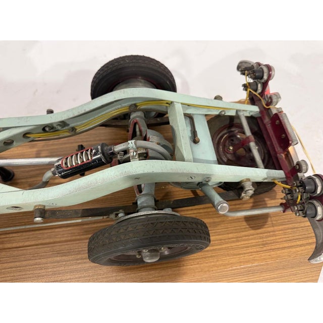 Höhm Chassis Demonstrator by Werner Degener Lehrmittel, 1960 For Sale - Image 9 of 11