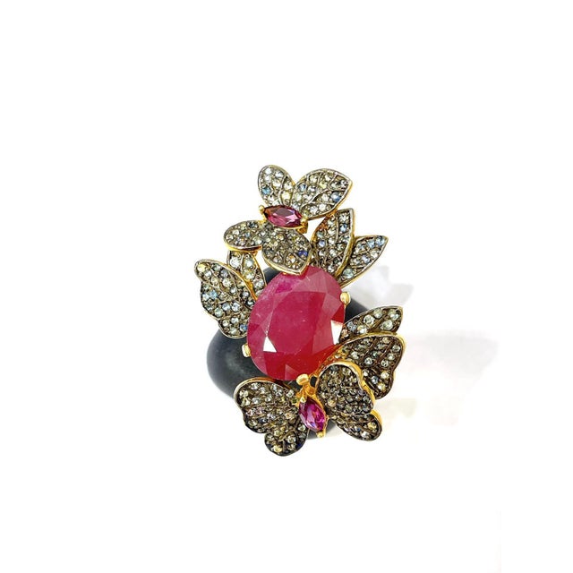 Bochic "Orient" Vintage Ruby & Sapphire Vintage Cluster Ring Set 18K & Silver For Sale - Image 17 of 18