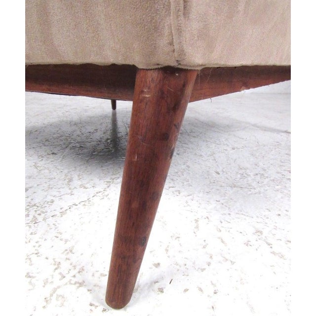 Tan Mid Century Modern Lounge Chair by Paul McCobb For Sale - Image 8 of 10
