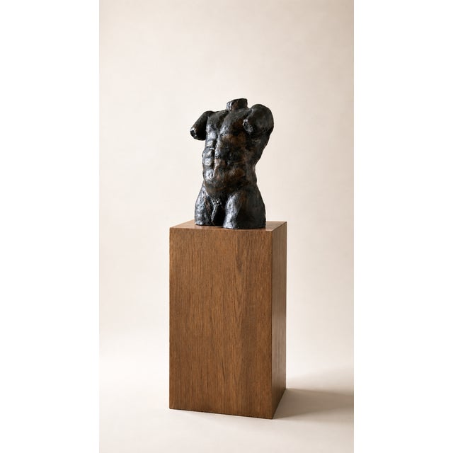 Greco-Roman style statue. Made of terracotta and painted with a bronze effect. A very beautiful piece.