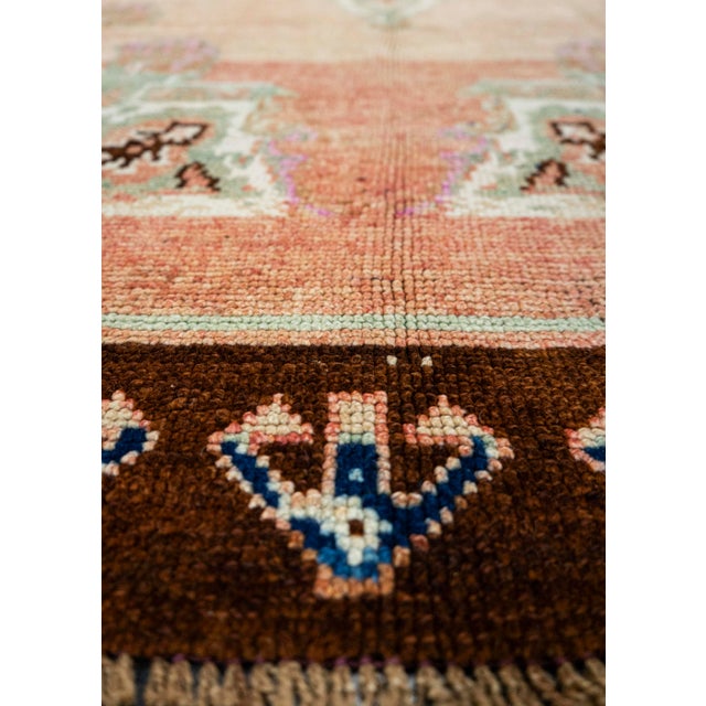 Turkish Turkish Vintage Rug 5'6" x 12'9" #21302 For Sale - Image 3 of 8