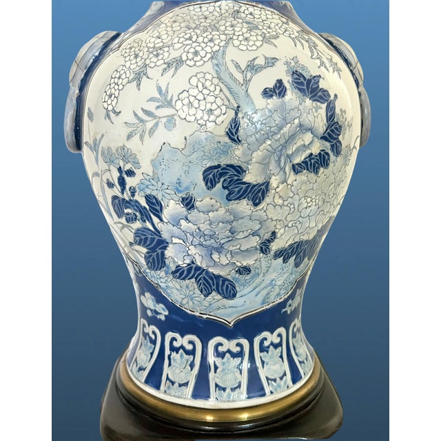 Wood Vintage Chinese Blue and White Floral Porcelain Table Lamp on Ming Style Wood Stand For Sale - Image 7 of 13