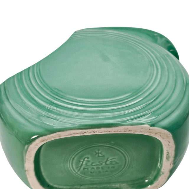 Vintage Fiesta Light Green Disc Pitcher 7.5" (64 Oz), C. 1936–1951 For Sale - Image 10 of 11