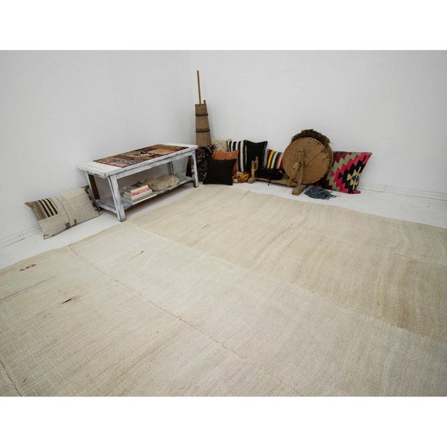Mid 20th Century Vintage Turkish Hemp Kilim Rug-9′ × 14′3″ For Sale In Los Angeles - Image 6 of 7