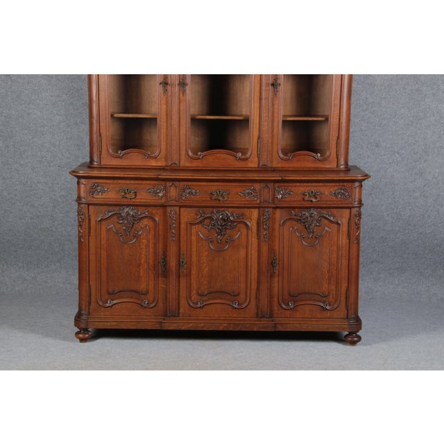 Antique Baroque Buffet Top Display Case, 19th Century For Sale - Image 6 of 18