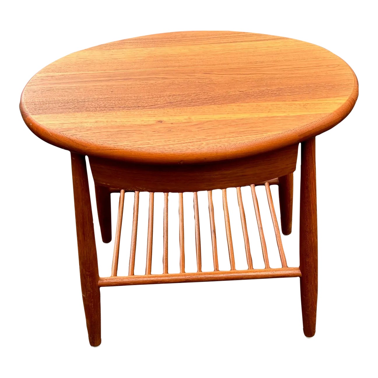 1970s Mid Century Modern Small Danish Teak Wood Oval Side Table | Chairish