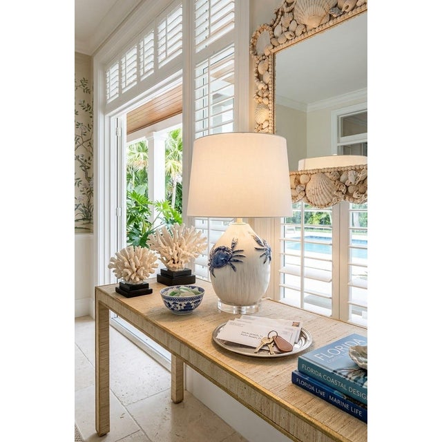 Vintage Italian Ceramic Table Lamp With Sculpted Blue Crabs on Acrylic Base For Sale - Image 9 of 12