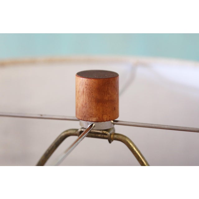 Wood 1960s Jane and Gordon Martz Table Lamp M165 Marshall Studios Matte White Tan Incising Walnut For Sale - Image 7 of 9