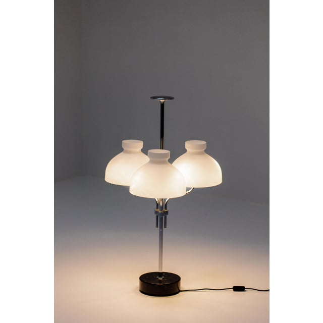 Arenzano Table Lamp by Ignazio Gardella for Azucena, in Flawless conditions. Designed 1950 to 1959 This piece has an...