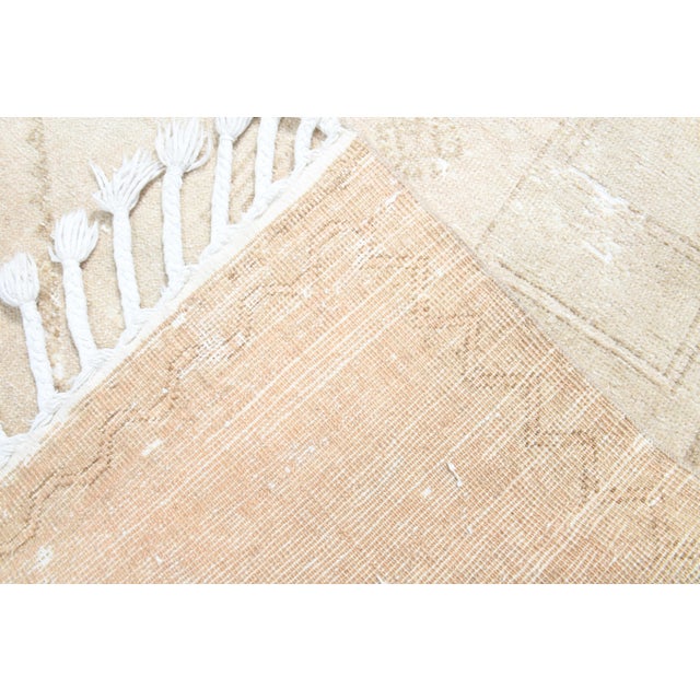1970s 1970s Vintage Handmade Wool Cotton Turkish Beige Area Rug For Sale - Image 5 of 11