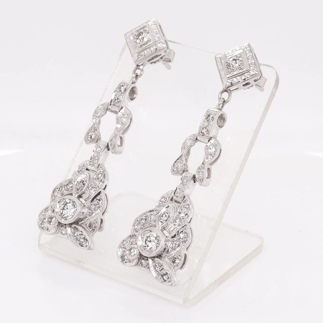 Early 20th Century Pair of Art Deco 14k White Gold & Natural Diamond Drop Earrings For Sale - Image 5 of 9
