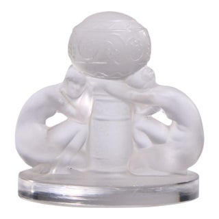 René Lalique Deux Figurines Menu Holder For Sale