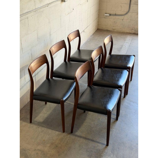 In Style of J.l. Møller Rosewood Dining Chairs Set of 6 Manufactured in Denmark Mid-Century Modern 1960s For Sale - Image 4 of 13