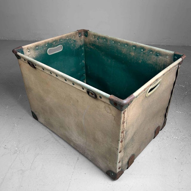 Mid-Century Modern Japanese Botebako Decorative Storage Box, 1940s For Sale - Image 3 of 17