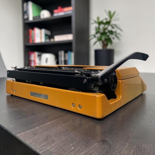 Dutch 10/50 Yellow Typewriter with Case from Sperry Remington, 1970s For Sale - Image 12 of 15