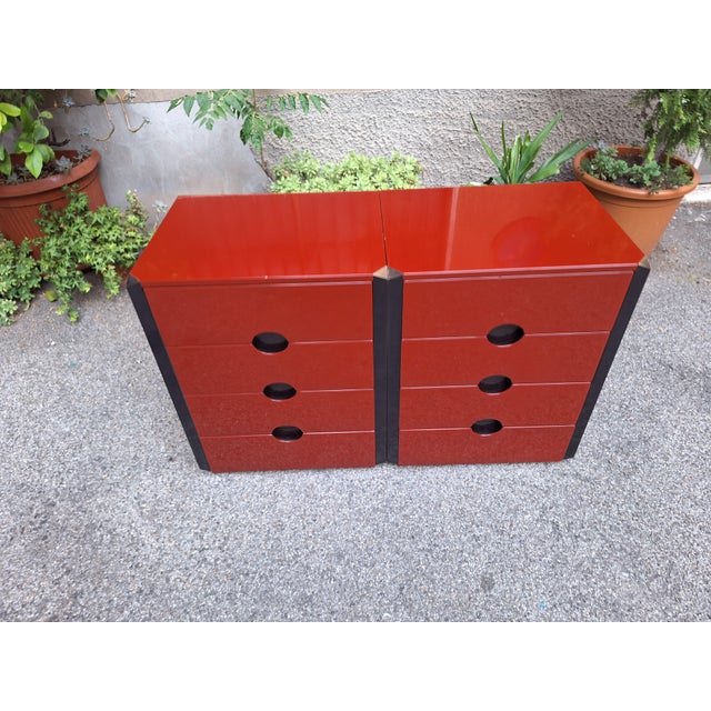 Gold Como Bedside Tables MB3 Model in Red Lacquer and Burnished Brass by Luigi Caccia Dominioni for Azucena, 1970s, Set of 2 For Sale - Image 8 of 9
