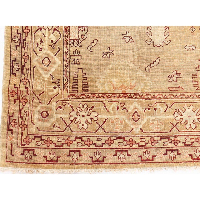 Early 20th Century Indian Amritsar Camel and Beige Handmade Wool Rug For Sale - Image 4 of 5