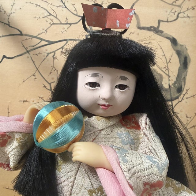 Hina-Ningyō Girl with Temari Ball Doll with Glass Display Case, 1970s For Sale - Image 6 of 12