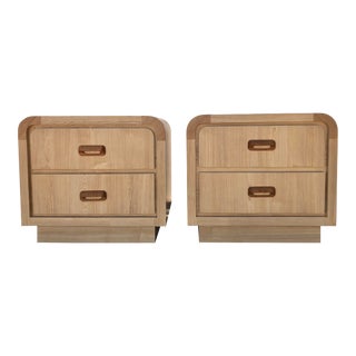 Pair of Vintage Post-Modern Faux Wood Laminated Waterfall Nightstands. C 1980s For Sale