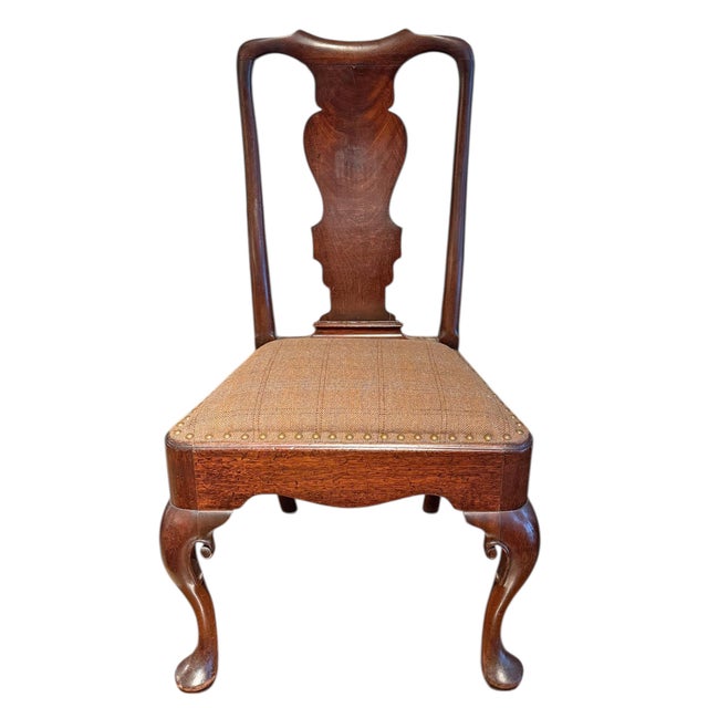Pair of 18th Century English Queen Anne Side Chairs For Sale - Image 4 of 16