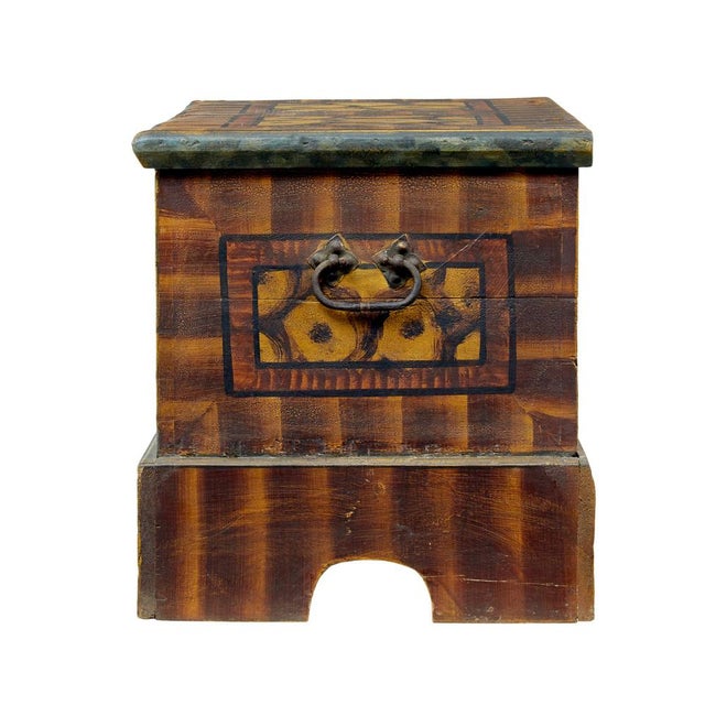 Late 19th Century Antique Alpine Region Hand Painted Marriage Chest, 1890 For Sale - Image 5 of 11