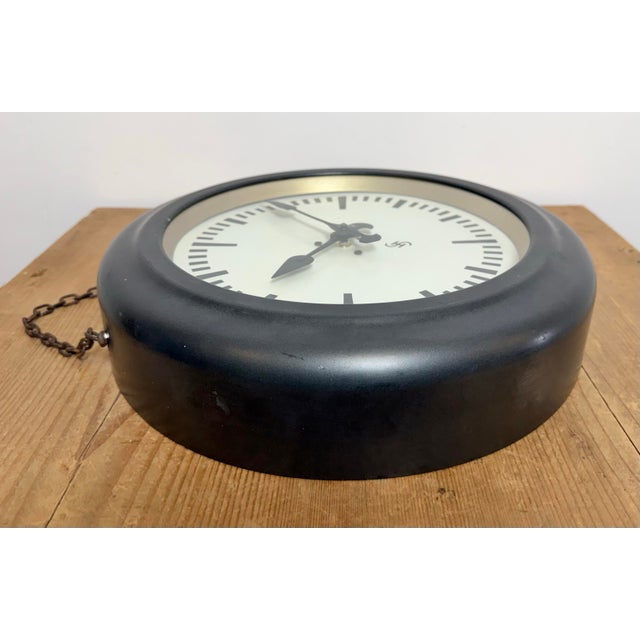 Vintage Industrial Factory Wall Clock from Siemens, 1930s For Sale - Image 13 of 17