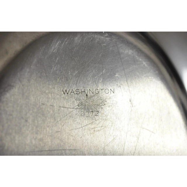Mid 20th Century Wm Rogers 2272 Washington Silver Plated Victorian Lidded Vegetable Serving Dish For Sale In Philadelphia - Image 6 of 9