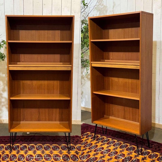 Teak bookcase by the English brand GPlan, dating from the 1970s - H=1.70m W=81cm D=28cm