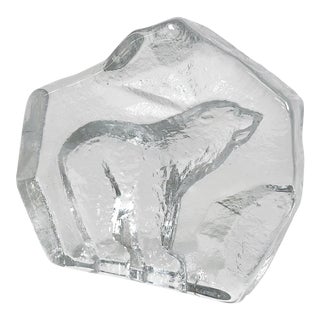 Handmade Polar Bear Crystal Art Glass Paperweight Magnor of Norway For Sale