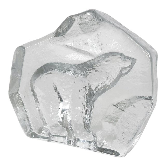 Handmade Polar Bear Crystal Art Glass Paperweight Magnor of Norway For Sale
