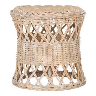 Wicker Round Table in Natural For Sale