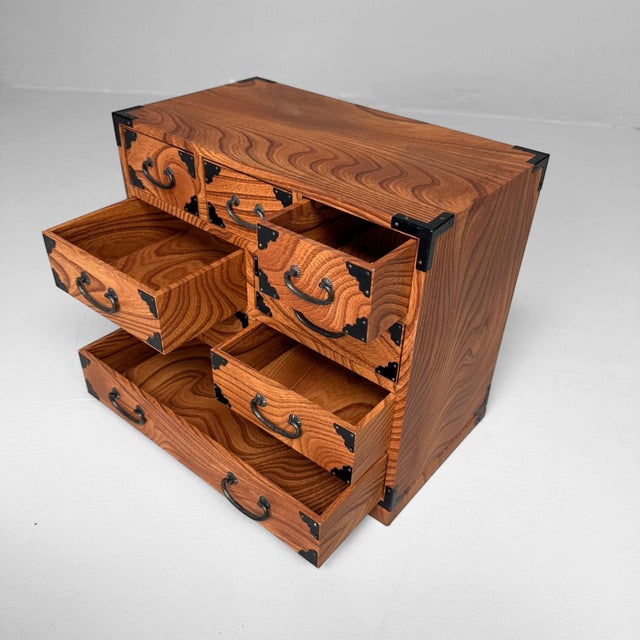 1980s Small Vintage Wooden Tansu-Style Chest of Drawers, 1980s For Sale - Image 5 of 10
