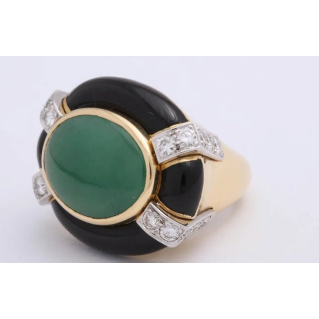 1960s David Webb 18kt, Platinum and Diamond - Jade & Onyx Ring For Sale - Image 5 of 9