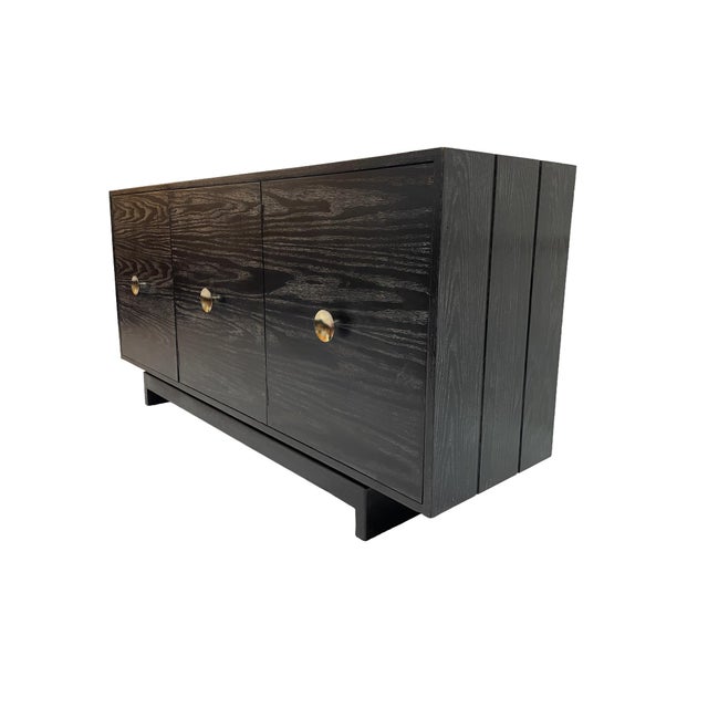 1960s Restored Kroehler Black Cerused Oak Sideboard Credenza With Polished Brass Hardware, Circa 1960s For Sale - Image 5 of 15