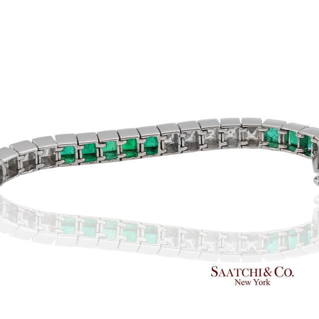 Metal Platinum 950 Custom Made Natural Diamond and Emerald Bezel Tennis Bracelet For Sale - Image 7 of 12