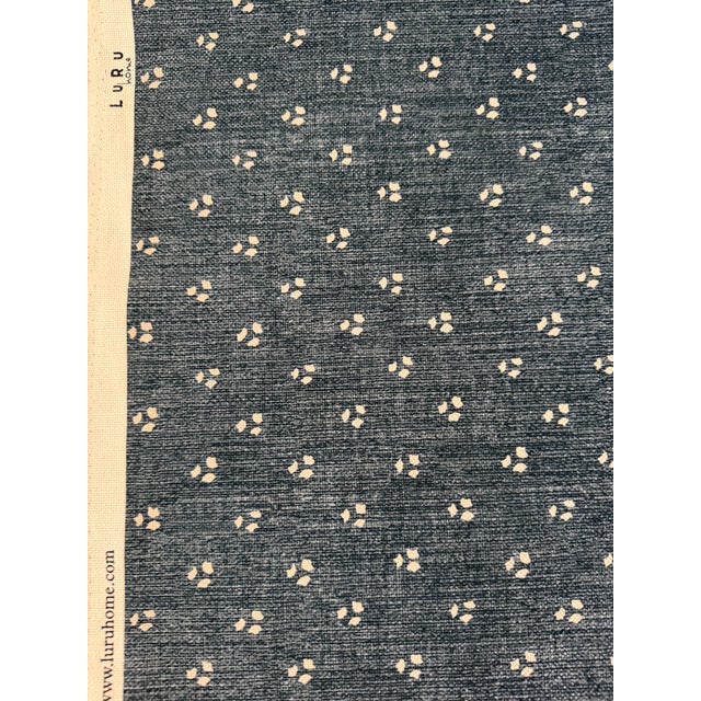 Traditional LuRu Home Three Friends in Winter Fabric - Canal 4 5/8 Yards For Sale - Image 3 of 6