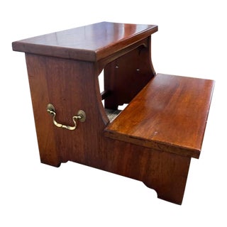 Late 20th Century Georgian Style Bed or Library Step Stool With Brass Handles For Sale