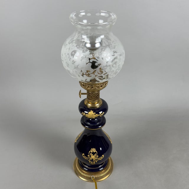 Antique French Porcelain Table Lamp in Brass and Satin Glass For Sale - Image 4 of 14