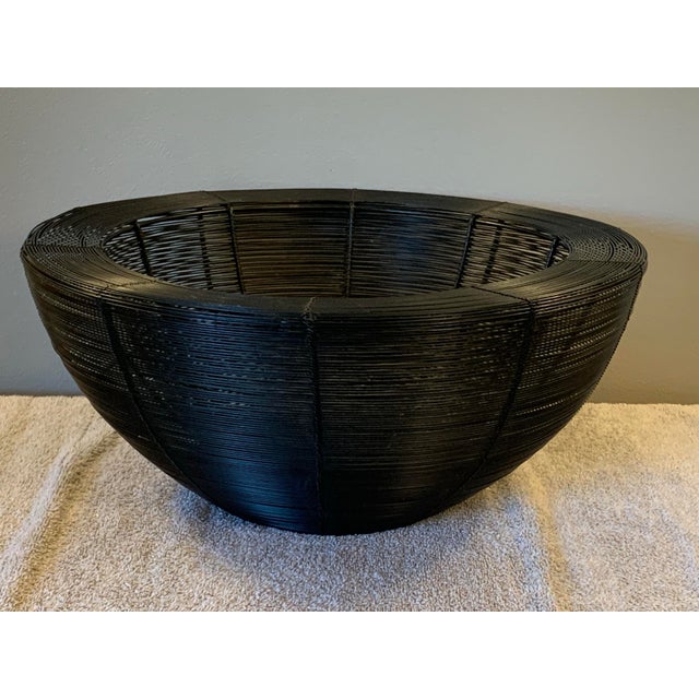 Vintage Modern Black Metal 15.5” Wire Fruit Bowl Basket For Sale - Image 4 of 8