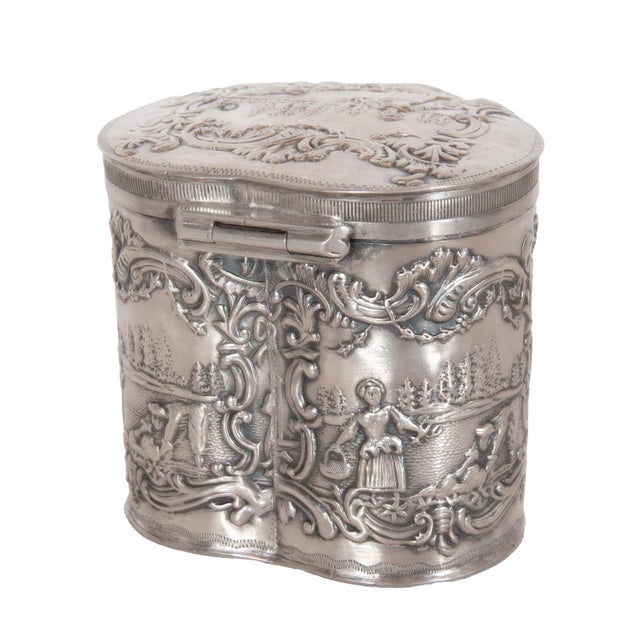 Antique Dutch Repousse Sterling Silver Heart Shaped Trinket Box Tea Caddy 1890 For Sale - Image 11 of 18