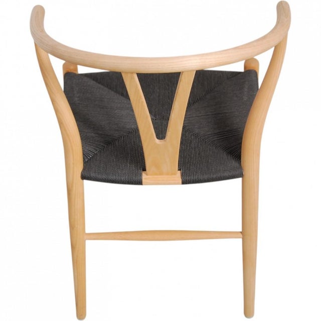 2000 - 2009 CH24 Wishbone Chairs in Ash by Hans Wegner, 2000s, Set of 6 For Sale - Image 5 of 18