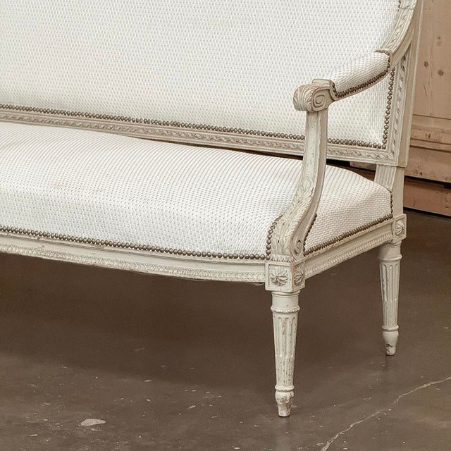 19th Century French Louis XVI Painted Canapé ~ Settee For Sale - Image 9 of 18
