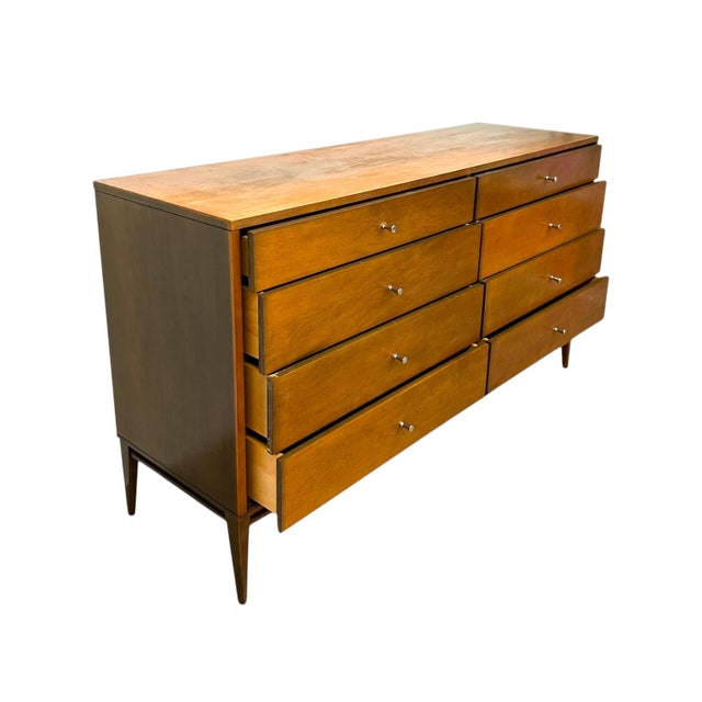 Brown Paul McCobb Planner Group 8-Drawer Dresser for Winchendon Furniture – Mid-Century Modern Solid Maple Lowboy Credenza . For Sale - Image 8 of 8