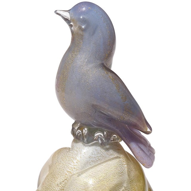 Beautiful vintage Murano hand blown blue purple, and gold flecks Italian art glass bird figurine on paperweight pedestal....